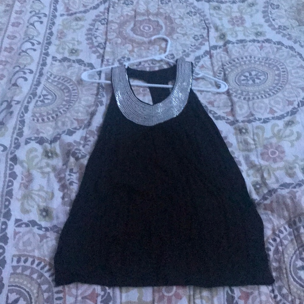 Black tank top💞